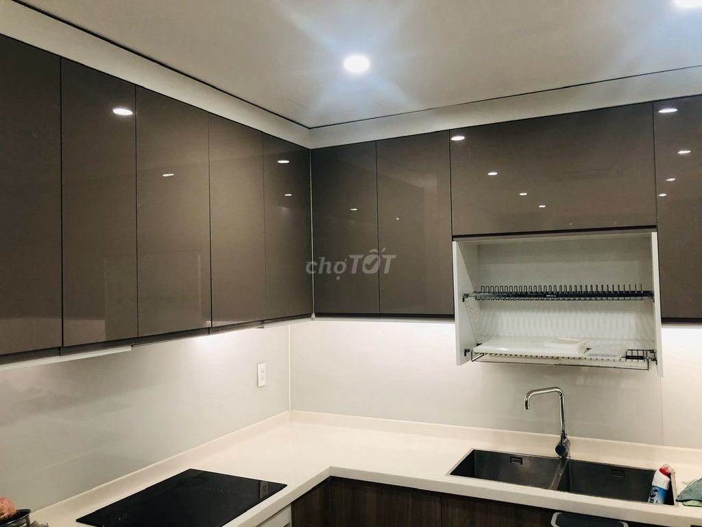 Cho Thuê Căn hộ Kingston ,2PN ,2WC ,80m2 ,Full Nội Thất , Giá 18 triệu