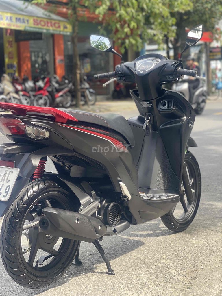 Honda Vision 2024 Đen mù 9000km. Mua bán Xe máy tại Quận Thanh Khê Đà Nẵng được đăng bởi Song Vo hình 5