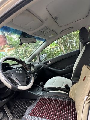 KIA K3 2016 Tự động Vàng cát