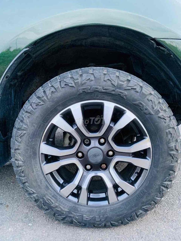 Ford Ranger 2017 Wildtrak 3.2 4x4 AT - 130000 km. Mua bán Ô tô tại Thành phố Thủ Đức Tp Hồ Chí Minh được đăng bởi Anh Tuấn Xe Oto Lướt hình 14