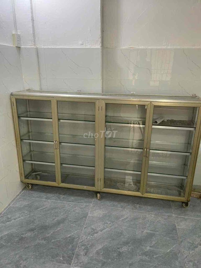 Tủ nhôm kính Vàng 1.8m cánh lùa có bánh xe. Mua bán Tủ, kệ gia đình tại Quận Tân Bình Tp Hồ Chí Minh được đăng bởi Bo hình 1