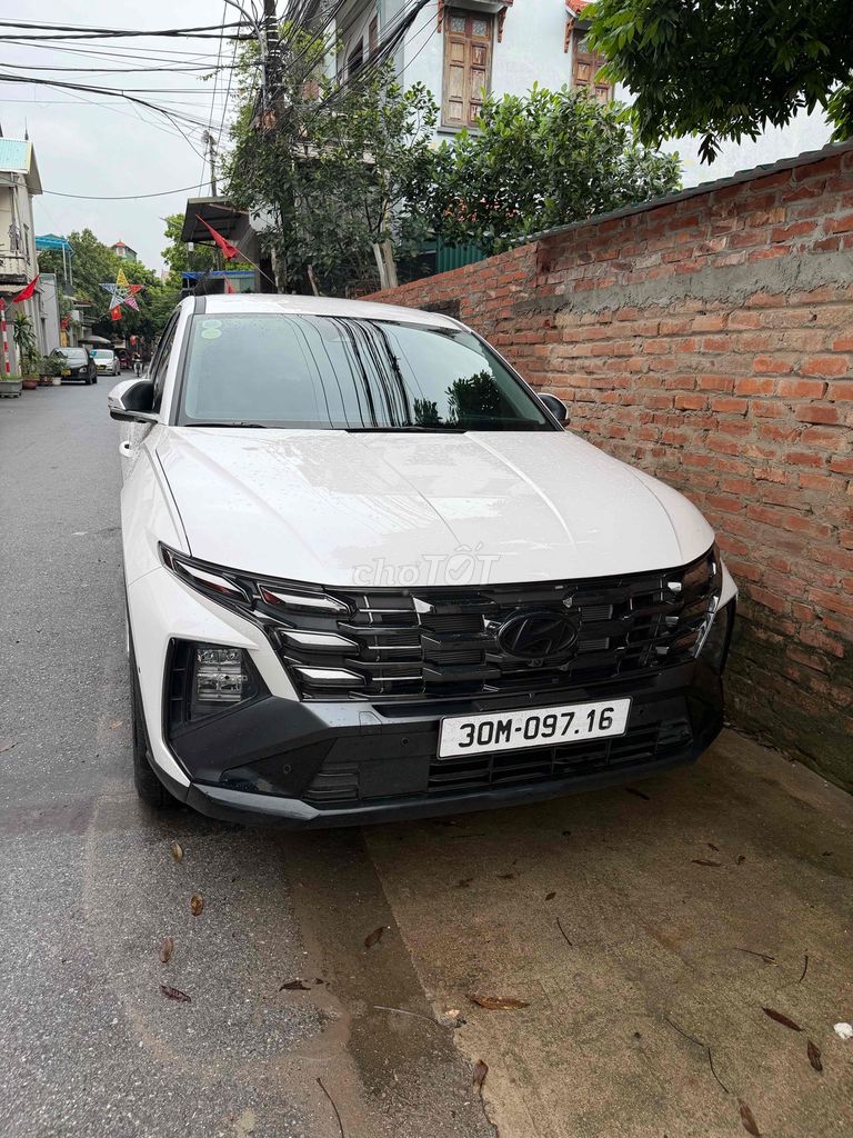 Hyundai Tucson 2025 2.0 Xăng Đặc biệt - 5800 km. Mua bán Ô tô tại Huyện Hoài Đức Hà Nội được đăng bởi hoàng văn khánh hình 1