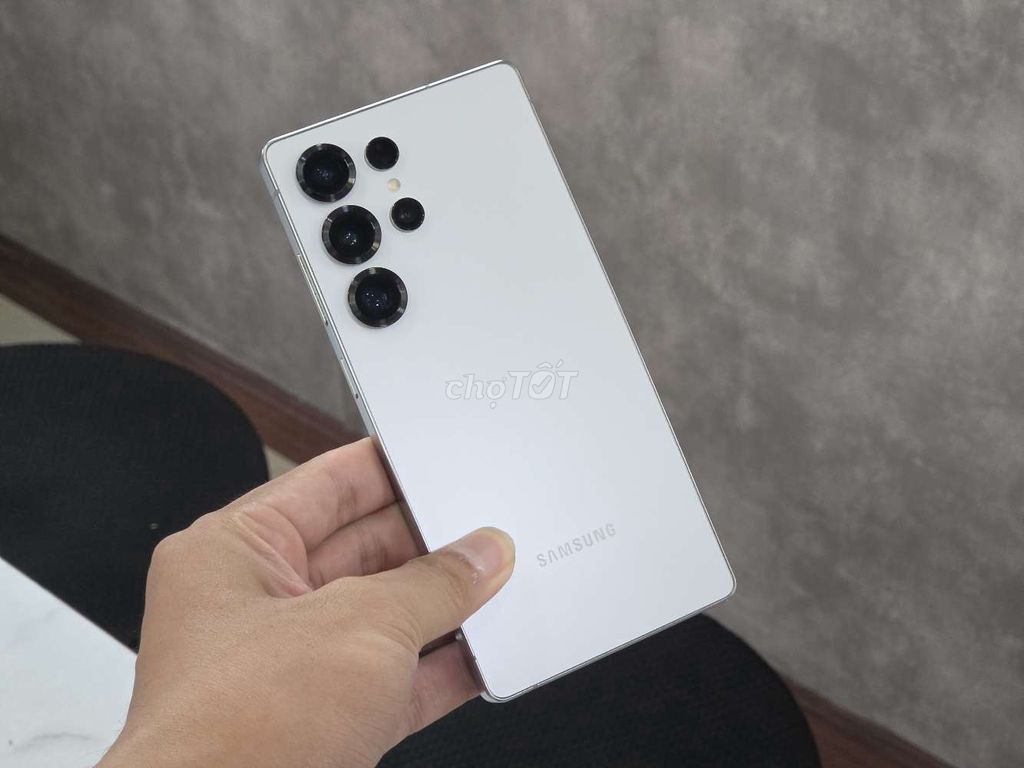 Samsung S25 Ultra Chính Hãng VN 256GB. Mua bán Điện thoại tại Quận 4 Tp Hồ Chí Minh được đăng bởi Thanh Phong Mobile hình 1