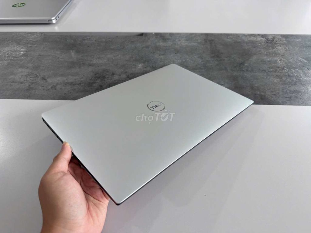 Dell XPS 7390 i5 10210U 13.3 inch 8GB/256GB Bạc. Mua bán Laptop tại Thành phố Thủ Dầu Một Bình Dương được đăng bởi Laptop Hoàng Phát hình 1