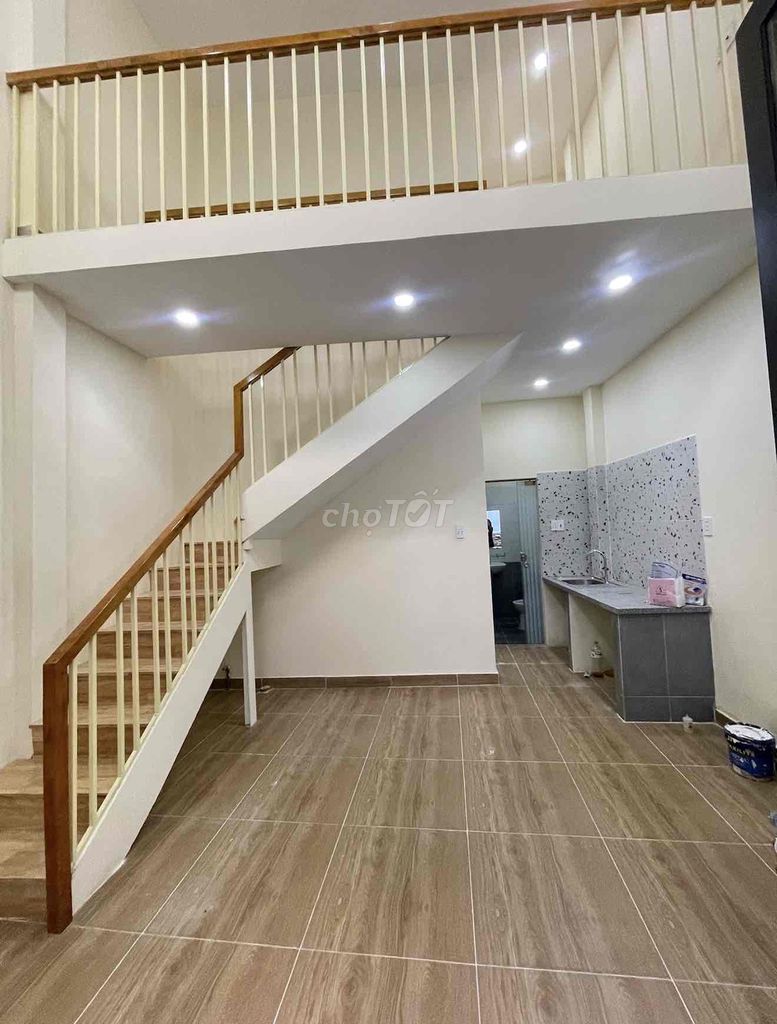 [ Chính Chủ ] Cho Thuê Nhà Hẻm Đoàn Văn Bơ , Quận 4