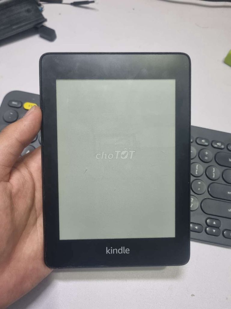 Xác Amazon Kindle Paperwhite 4 Đen. Mua bán Máy tính bảng tại Quận Hai Bà Trưng Hà Nội được đăng bởi Nguyễn Huy Dũng hình 1