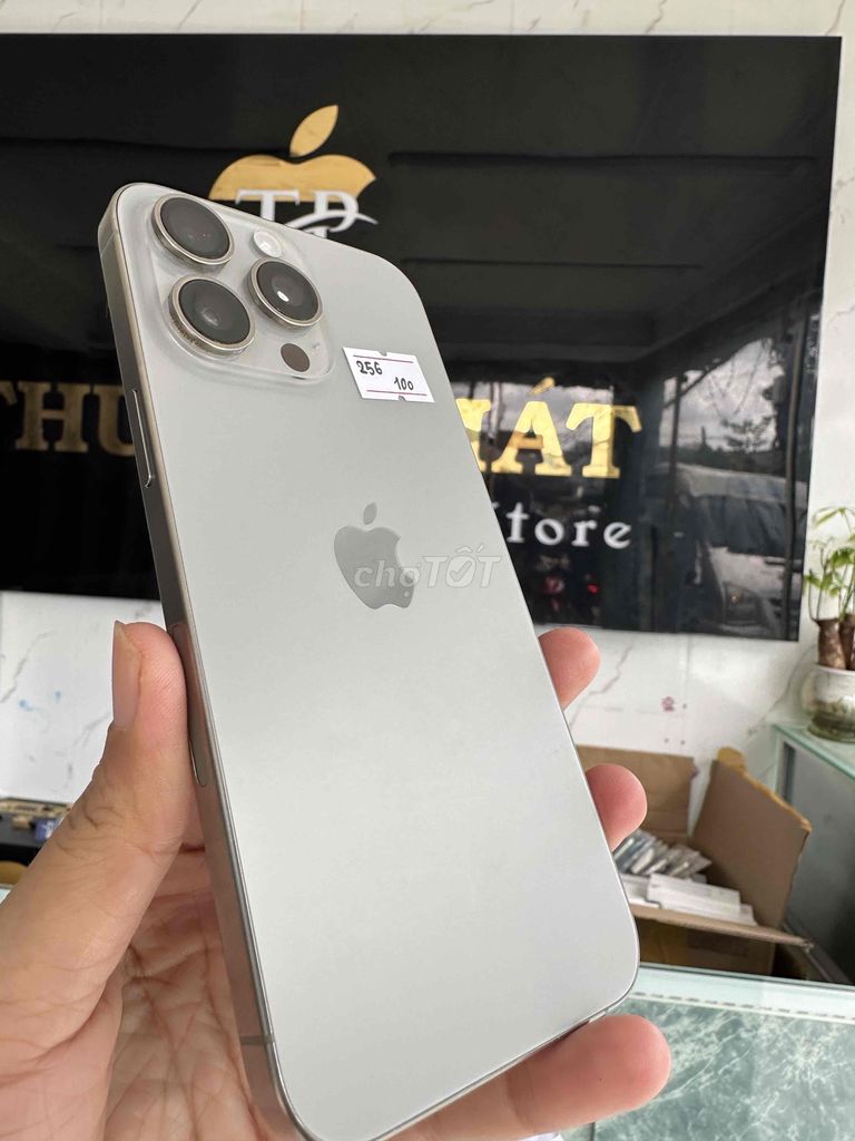 15 Pro Max 256GB Titan Bạc, Zin Pin new, Full, GOP. Mua bán Điện thoại tại Quận Bình Tân Tp Hồ Chí Minh được đăng bởi THUẬN PHÁT MOBILE hình 1