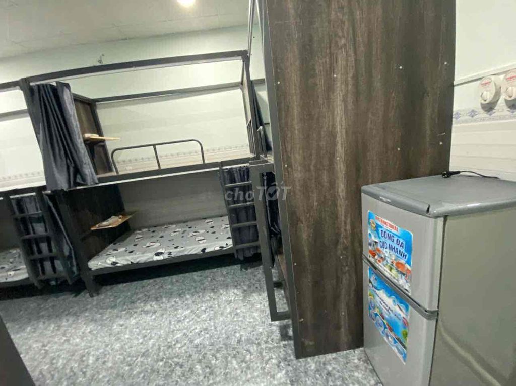 Hình ảnh phòng trọ ktx ngay kinh tế đối ngoại , máy lạnh 24h bao chi phí
