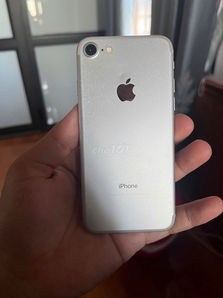 Apple iPhone 7 128GB Bạc. Mua bán Điện thoại tại Huyện Ý Yên Nam Định được đăng bởi Đỗ Đạt hình 1