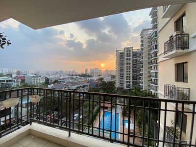 Bán căn hộ Cantavil An Phú, 120m2, 3PN, căn góc, 2 ban công. Sổ hồng.