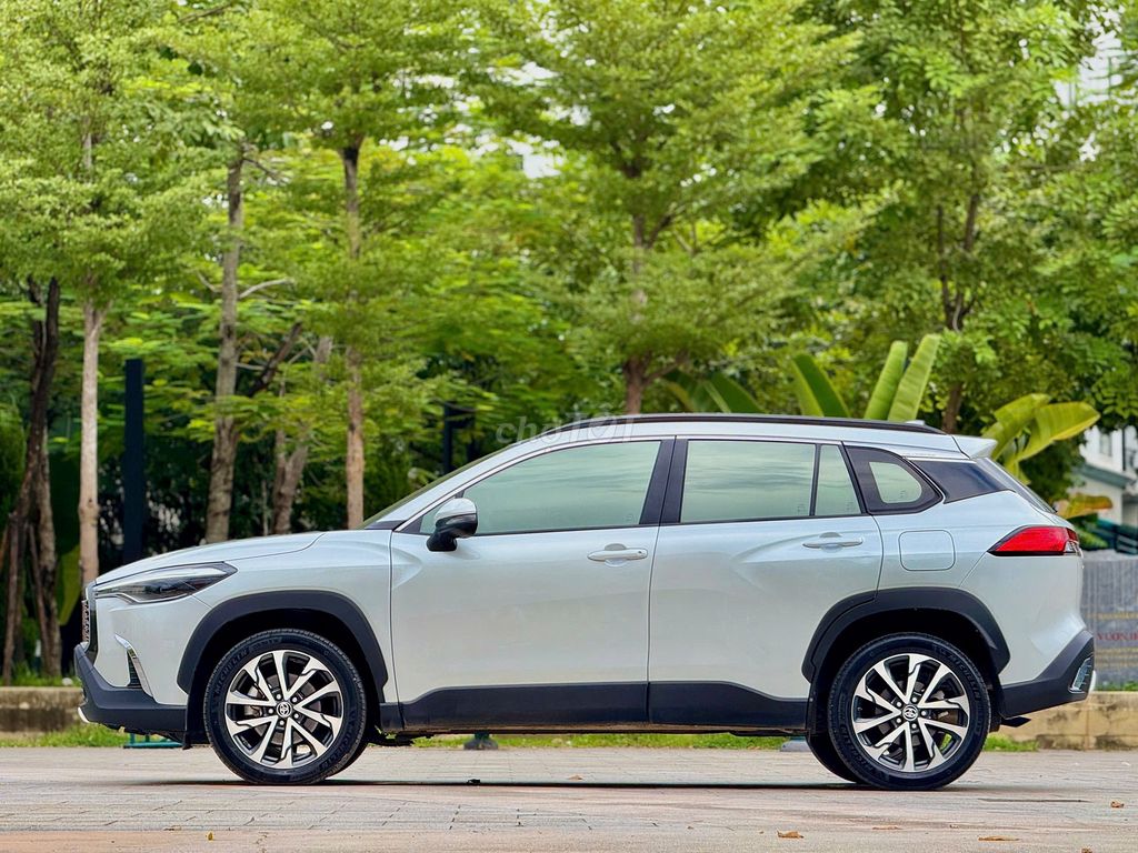 Toyota Corolla Cross 2025. Mua bán Ô tô tại Quận Long Biên Hà Nội được đăng bởi Linh hình 4