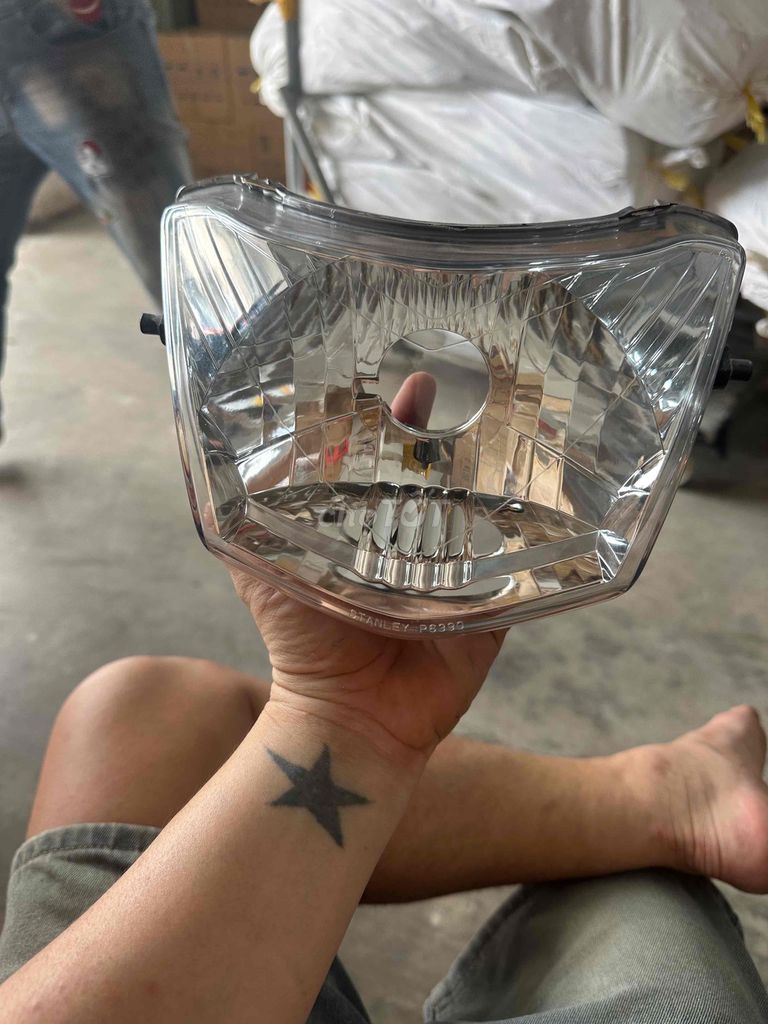 đèn wawe apha 110. Mua bán Phụ tùng xe tại Thành phố Cà Mau Cà Mau được đăng bởi Thanh Thảo hình 5