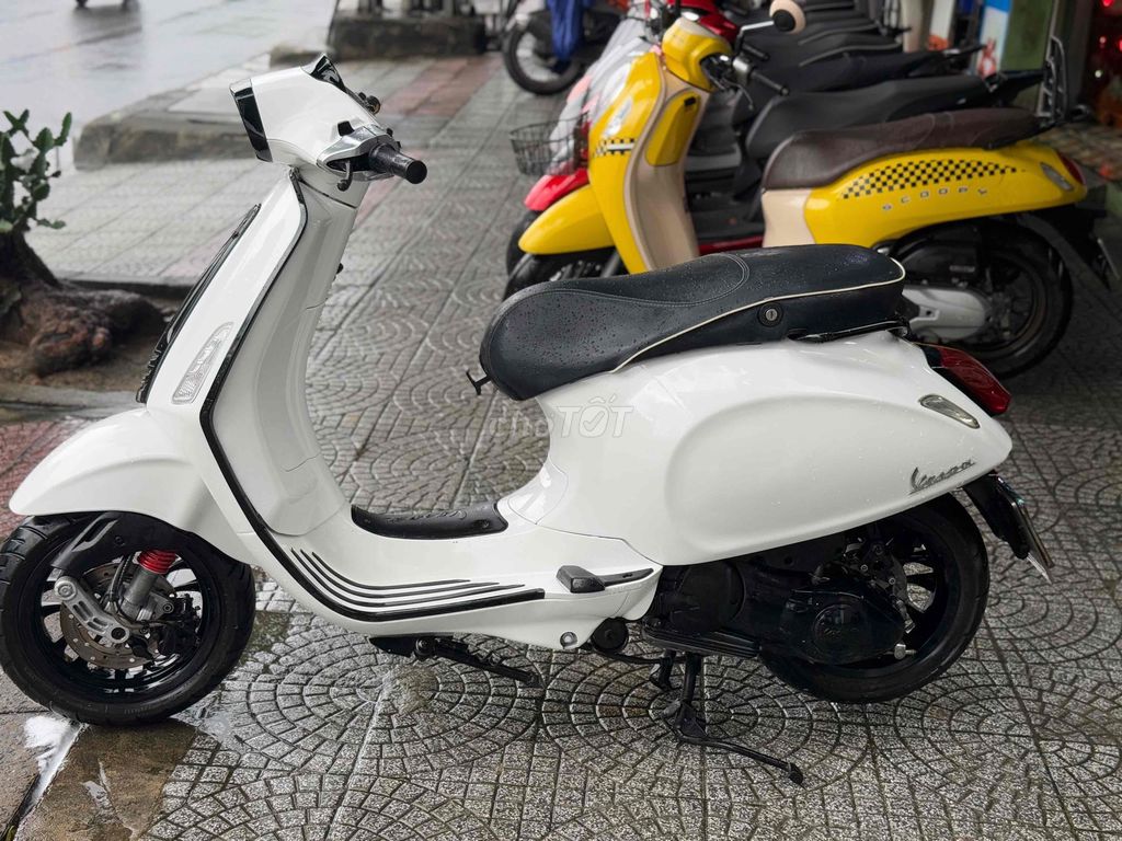 VESPA SPINT 2015 NỢ XẤU TRẢ TRƯỚC 10 ĐỒNG LẤY XE. Mua bán Xe máy tại Quận Liên Chiểu Đà Nẵng được đăng bởi Anh po hình 1
