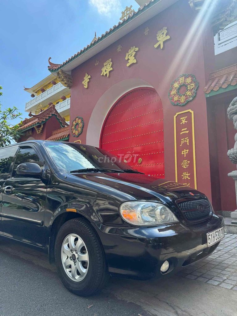 Kia Carnival 2009 photo 2