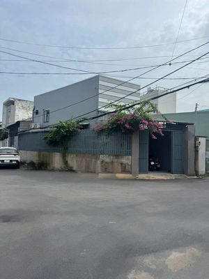 NHÀ GÓC 2MT ĐƯỜNG XE TẢI THÔNG, SÁT PHẠM VĂN ĐỒNG, LINH TÂY, THỦ ĐỨC.. Mua bán nhà ở tại Thành phố Thủ Đức Tp Hồ Chí Minh được đăng bởi Trieu Khang