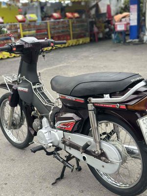 Honda Dream 110cc LD nâu SD49000km bs.Tphcm. Mua bán Xe máy tại Quận Bình Tân Tp Hồ Chí Minh được đăng bởi Anh khuê