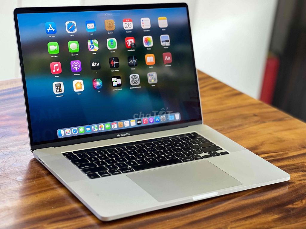 MacBook Pro 16inch i7 16GB/512GB Bạc 2019 (Có Góp). Mua bán Laptop tại Quận Hải Châu Đà Nẵng được đăng bởi Việt Lê hình 1