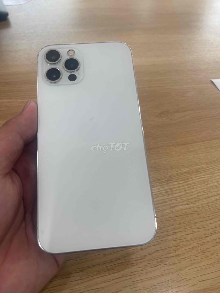 Apple iPhone 12 Pro 256GB Trắng. Mua bán Điện thoại tại Quận Hải Châu Đà Nẵng được đăng bởi Toan NT hình 1