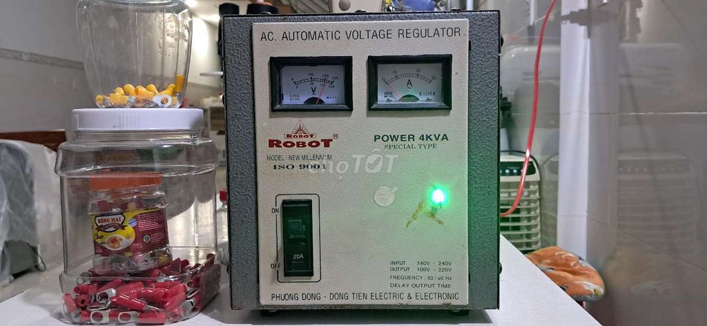 ÔN ÁP 4KVA ROBOT ĐIỆN 220V ~ 100V