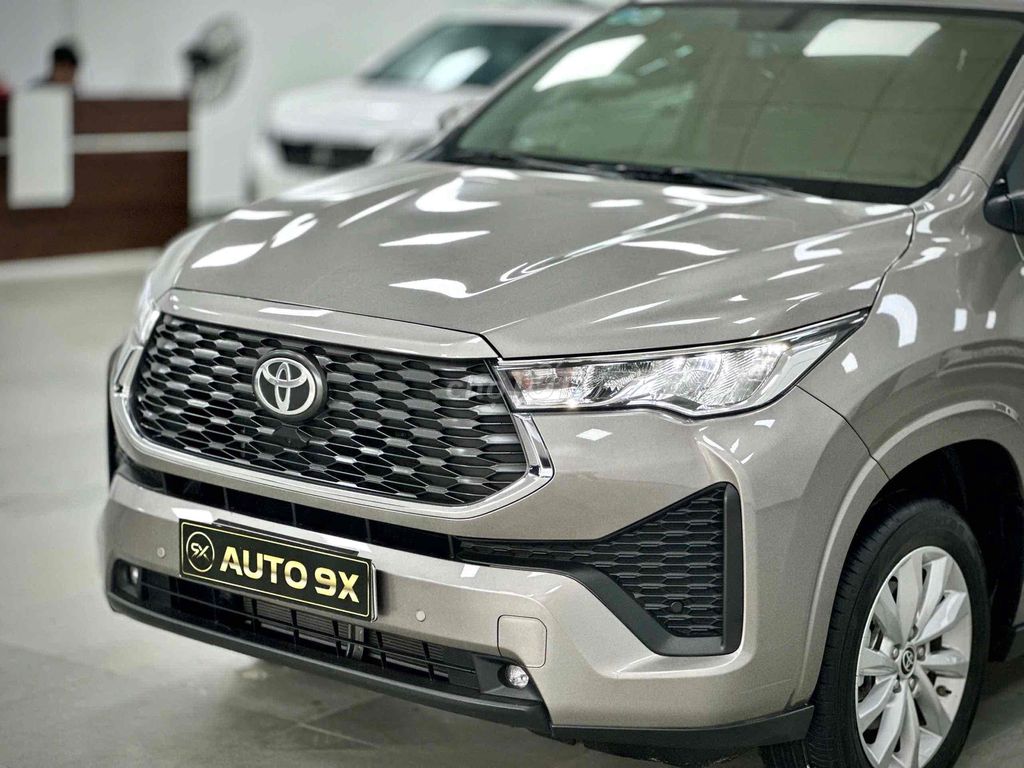 🚘 Toyota Innova 2024 Cross 2.0 CVT - 18.000 km. Mua bán Ô tô tại Thành phố Thủ Đức Tp Hồ Chí Minh được đăng bởi Tấn Lợi  hình 11