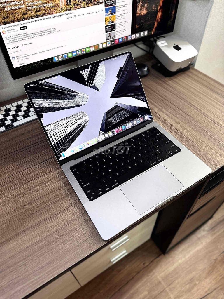 Apple Macbook Pro M1 Max 14 inch 32GB/2TB Xám. Mua bán Laptop tại Quận 10 Tp Hồ Chí Minh được đăng bởi Nguyễn Trường Thịnh hình 1