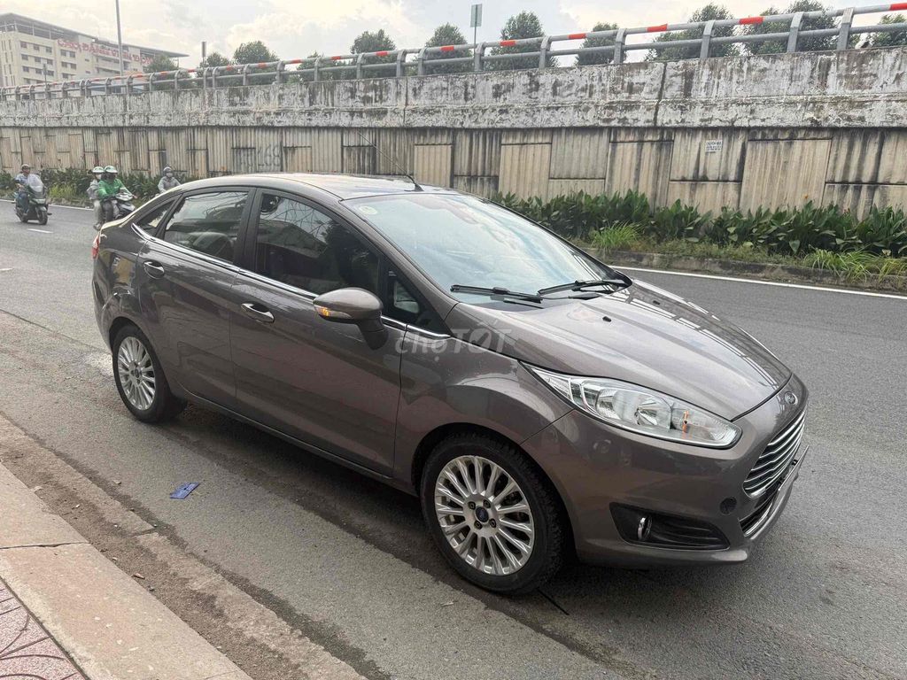 Ford Focus 2017 Коричневый АКПП