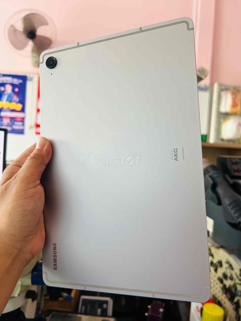 Samsung Tab S9 FE 6GB/128GB Xám. Mua bán Máy tính bảng tại Thành phố Mỹ Tho Tiền Giang được đăng bởi Mua Bán ĐT CẦM ĐỒ hình 1