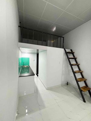 🏭🏨Phòng rẻ giá Tốt KCK Lê Minh Xuân gần chợ Đảo Mới 100%