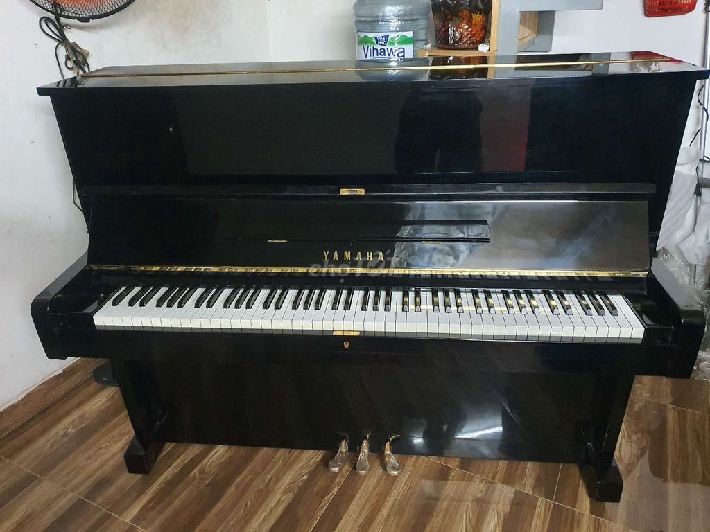 Nghỉ dạy pas lại đàn yamaha U1F mới đẹp âm hay