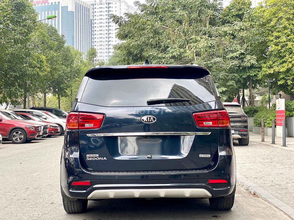 Kia Sedona 2020 2.2 DAT Luxury Full dầu 120,000 km. Mua bán Ô tô tại Thành phố Thủ Đức Tp Hồ Chí Minh được đăng bởi Đức Tứ Bánh hình 2