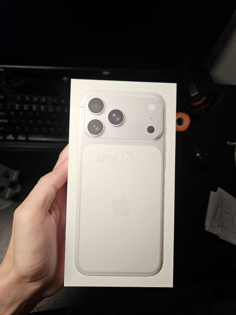 Apple iPhone 17 Pro Max 256GB Mới nguyên seal. Mua bán Điện thoại tại Huyện Yên Phong Bắc Ninh được đăng bởi Trần Quyền hình 1