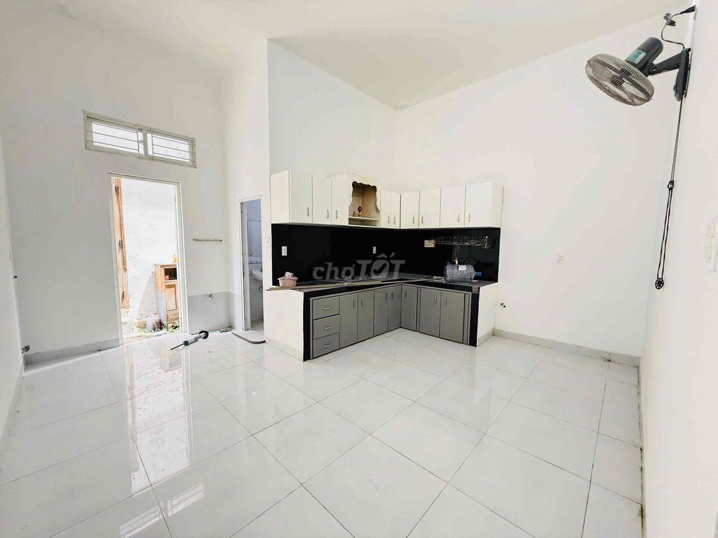 Аренда · 2 комн. · 100 м² · Quận Cẩm Lệ, ул. Đường Khương Hữu Dụng