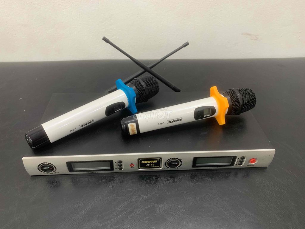 Micro không dây Shure UR4S Trắng. Mua bán Tivi, Âm thanh tại Huyện Quỳnh Phụ Thái Bình được đăng bởi Phạm Văn Điển hình 1