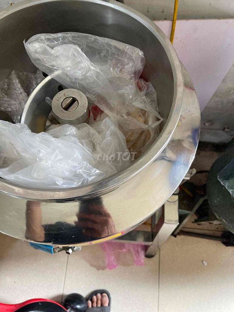 Máy xay giò chả 5kg. Mua bán Đồ chuyên dụng, Giống nuôi trồng tại Quận Long Biên Hà Nội được đăng bởi Quyet Do hình 1