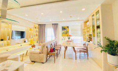 Cho thuê căn hộ cao cấp tại Quận 3