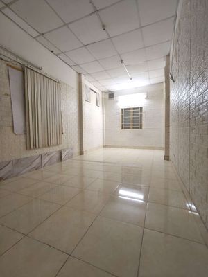 Аренда · 2 комн. · 20 м² · Quận 5, ул. Đường Huỳnh Mẫn Đạt