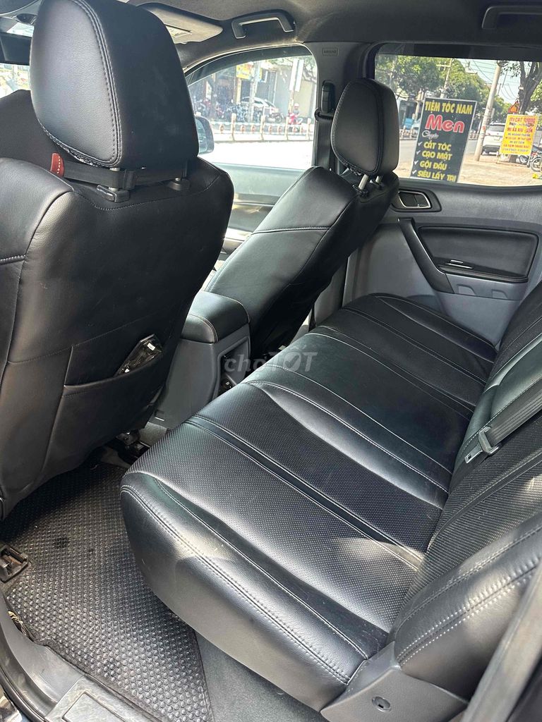 Ford Ranger 2017 Witrack 3.2 100.000 km Đen. Mua bán Ô tô tại Thành phố Biên Hòa Đồng Nai được đăng bởi Kiên Ford hình 10