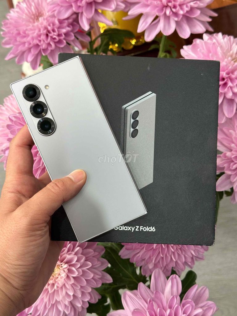 Z Fold 6 12/256GB Bạc Bản Hàn Zin đẹp 98% 2sim. Mua bán Điện thoại tại Quận Ninh Kiều Cần Thơ được đăng bởi Quý Mobile Cần thơ hình 1