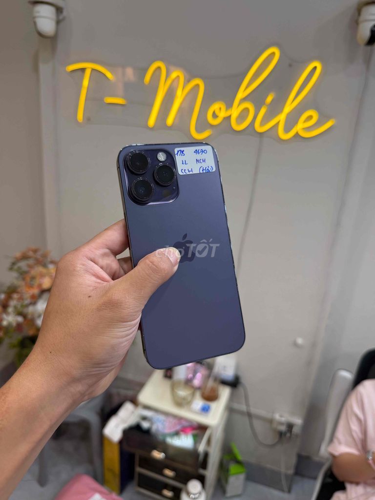 14 Pro Max 1TB Tím Quốc tế Zin all tím. Mua bán Điện thoại tại Quận Thanh Xuân Hà Nội được đăng bởi Ngô Tráng T Mobile hình 1