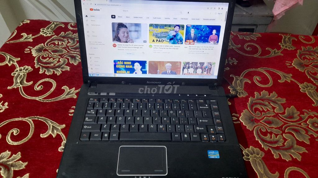 Bán nhanh laptop lenovo Core i3 Giá Rẻ !