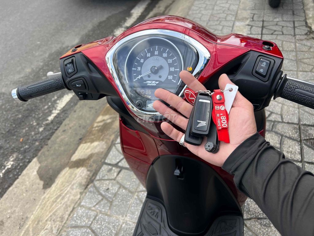 Sh mode ABS 2023 ❇️Đồng Moto Đà Lạt❇️. Mua bán Xe máy tại Thành phố Đà Lạt Lâm Đồng được đăng bởi ĐỒNG MOTOR 2  cá nhân hình 3