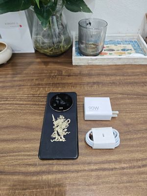 Xiaomi Mi 13 Ultra 16/512 Quốc Tế sạc 90w có COD