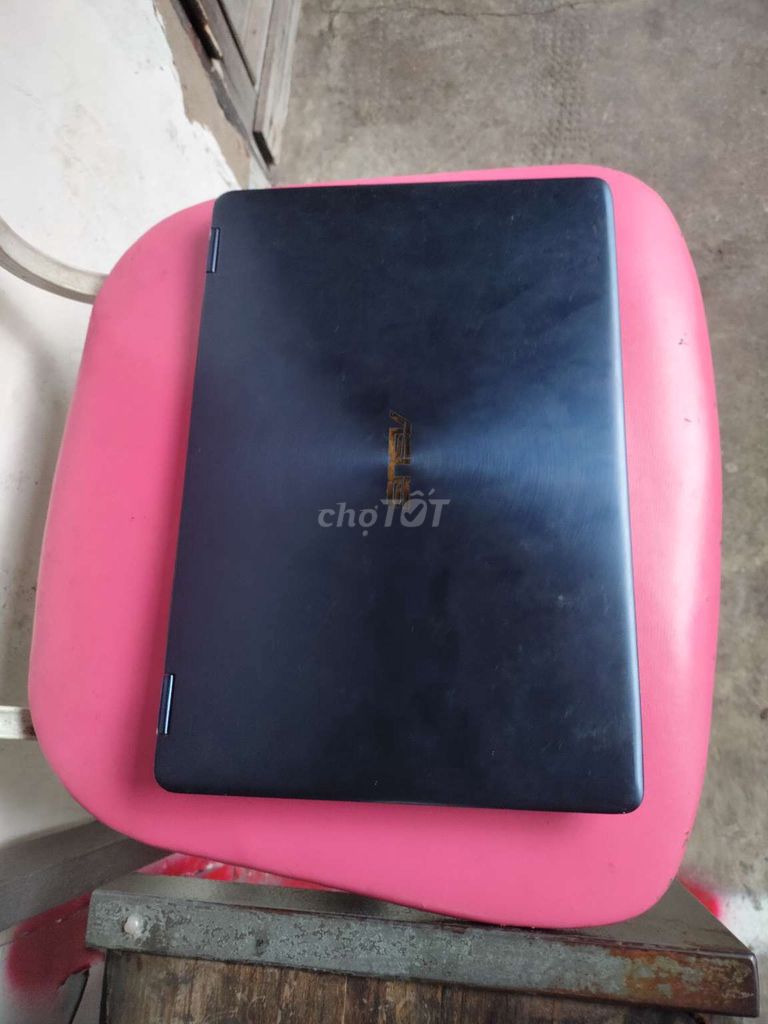 Asus UX370UA-C42NTS Core i7 Đen. Mua bán Laptop tại Quận Tân Phú Tp Hồ Chí Minh được đăng bởi a thang hình 1