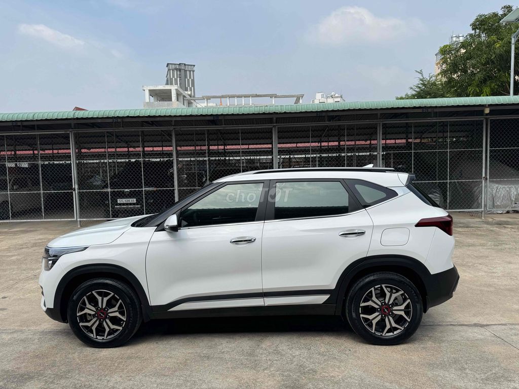 Kia Seltos 1.4 Turbo Luxury 2024 - 26.000km. Mua bán Ô tô tại Thành phố Biên Hòa Đồng Nai được đăng bởi Tuấn Nguyễn hình 3