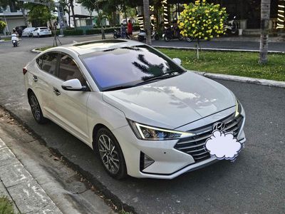 Hyundai Elantra 2020 2.0 AT - 60000 km