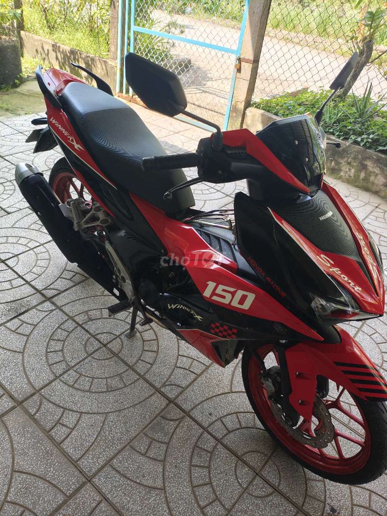 Honda Winner X 150 Đặc biệt Đỏ đen. Mua bán Xe máy tại Quận Ô Môn Cần Thơ được đăng bởi Hải hình 2