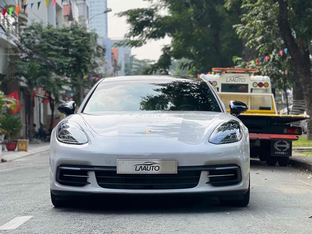 Panamera 4Ex Sx 2019. Odo 5v Km . Option Cả Tỏi