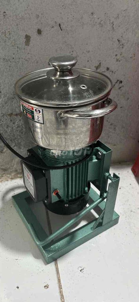Máy xay thịt Thép không gỉ Xanh lá. Mua bán Bếp, lò, đồ điện nhà bếp tại Thành phố Biên Hòa Đồng Nai được đăng bởi Long Lê hình 1