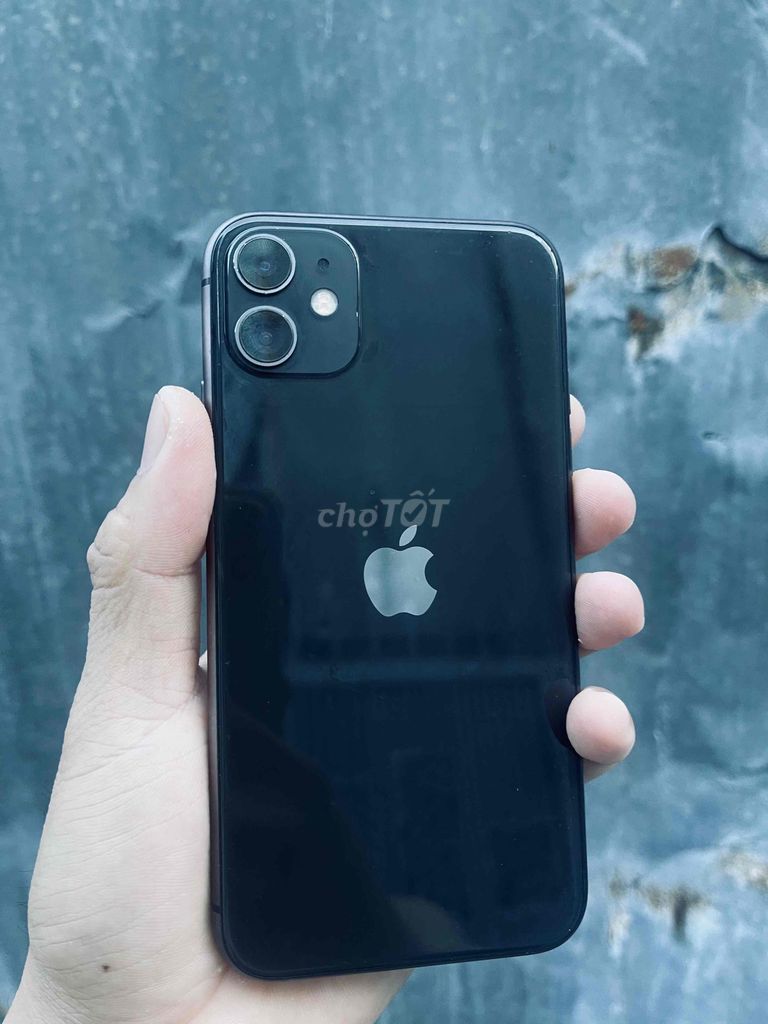 kẹt tiền cần bán Iphone 11. Mua bán Điện thoại tại Thành phố Nha Trang Khánh Hòa được đăng bởi Tuấn  hình 1