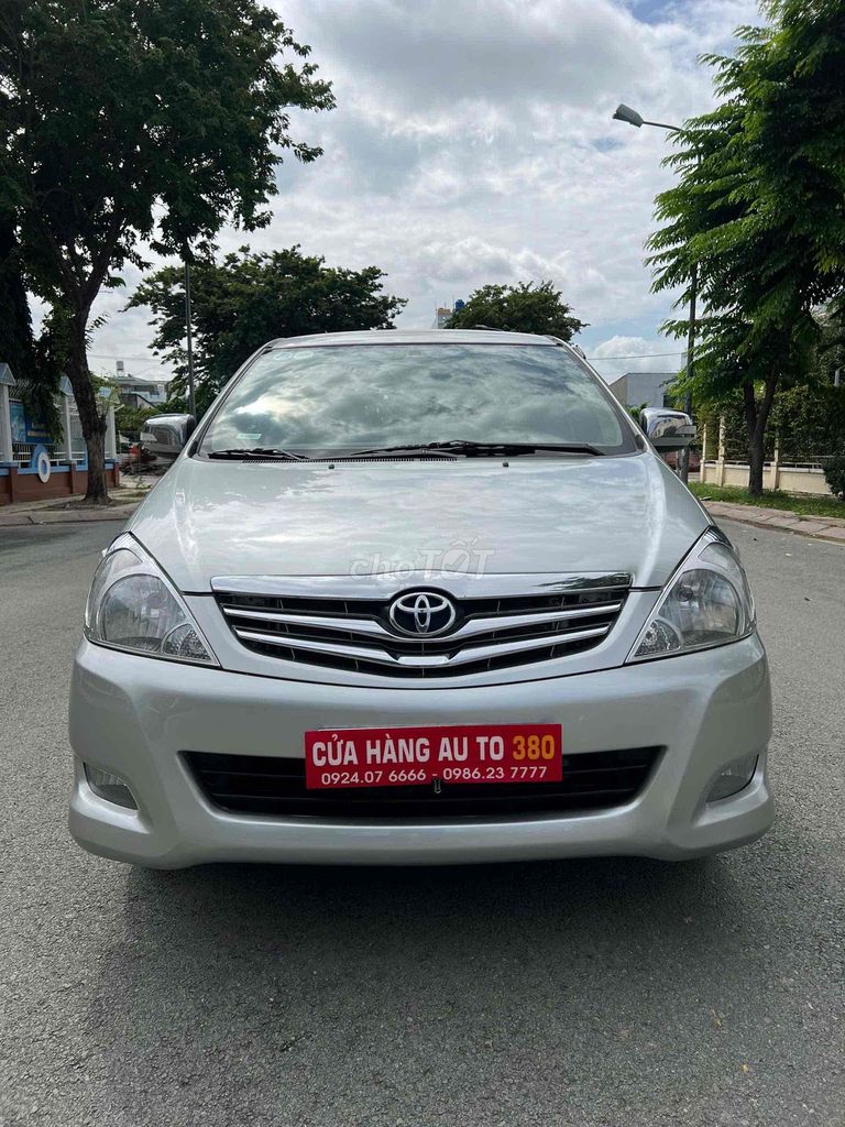 Toyota Innova 2008 V - HSCT